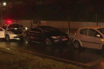 un sofer de ride sharing a provocat un accident in lant era preocupat sa isi hartuiasca sexual clienta 68a8336990c7d