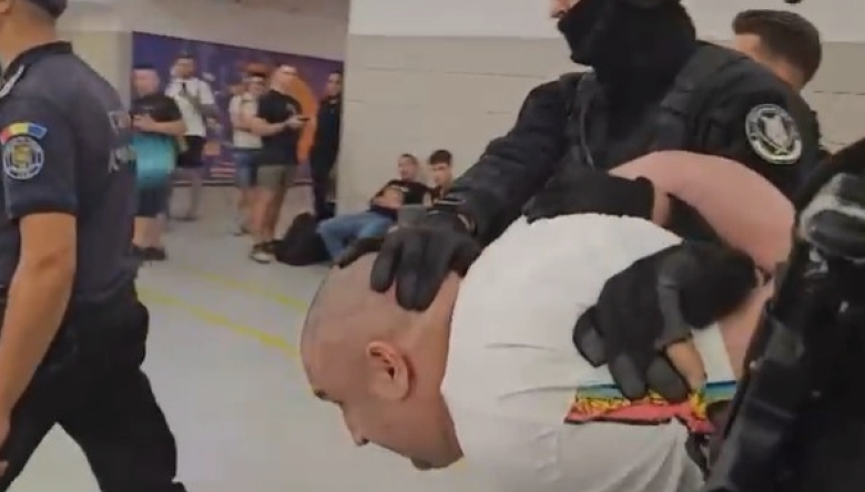 unul dintre cei mai cautati infractori romani care si a facut zilele si prin iasi adus in tara din norvegia 68a808e674212