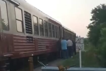 video momente de panica in trenul harlau iasi dupa ce acesta a deraiat 689089f721d23
