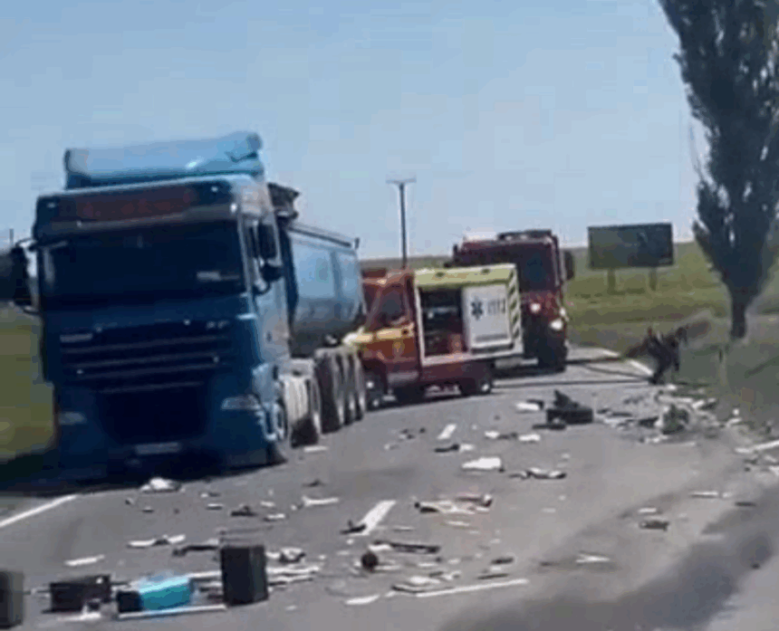 video momentul impactului surprins de camera video iata cum s a intamplat nenorocirea de langa targu frumos 689ddc0872ba8 1