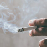 video orasul din romania unde fumatul in spatiile publice a fost interzis amenzile ajung chiar si la 500 de lei 689c2e602d858