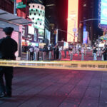 video un baiat de 17 ani a deschis focul in time square din new york trei persoane au fost ranite 68972d8776480