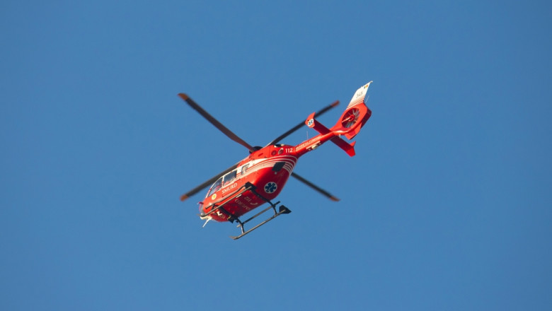 video un barbat si un copil in stop cardio respirator dupa ce s ar fi electrocutat intr o piscina gonflabila 6894b56e3ea80