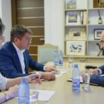 vizita discreta a premierului bolojan la iasi s a intalnit doar cu prefectul si presedintele cj 68a9f02b3822d