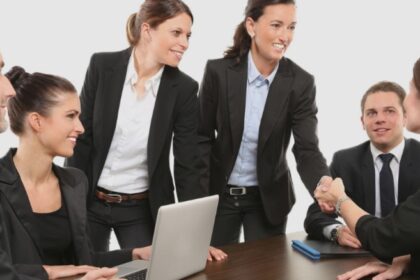 zilele libere pentru salariati vesti mai putin bune doar 13 sarbatori legale cad in timpul saptamanii 68add39c7fbda