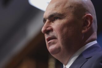 zilele lui bolojan in fruntea guvernului sunt numarate aur pregateste motiunea piperea va fi nevoit sa demisioneze in septembrie 68aefbfef3d50