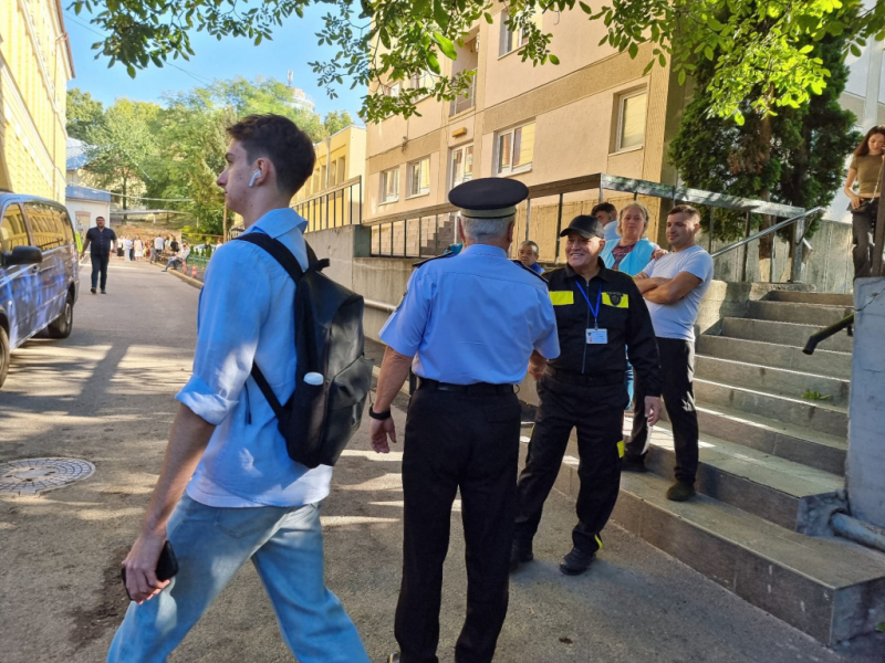 70 de politisti locali trimisi sa previna absenteismul scolar 68c0188eb54da