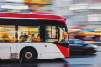 a fost relansata licitatia pentru atribuirea traseelor de transport public in judet miza este de aproape 14 miliarde de lei 68b6de079f1fe