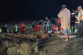 accident grav intre o autoutilitara si o caruta in judetul iasi doi barbati au murit video 68bb7735acc7c