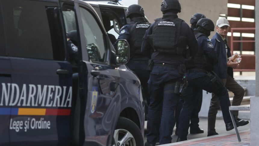 alexandru balan spionul moldovean prins in romania nu a avut noroc la magistrati i au refuzat eliberarea din arest 68d3e8c9b55f9