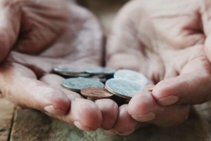 aproape 1 milion de oameni sperau ca vor primi bani in plus la pensie dupa mica recalculare dar au fost mintiti din nou 68bc3e0f0fc63