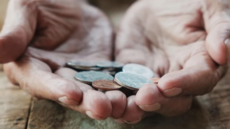 aproape 1 milion de oameni sperau ca vor primi bani in plus la pensie dupa mica recalculare dar au fost mintiti din nou 68bc3e0f0fc63