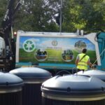 autoturism lovit de masina de gunoi o femeie a fost ranita 68c1b0a50c8cd