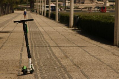 barbat de 58 de ani mort dupa ce a cazut de pe o trotineta electrica a stat mai multe zile la ati dar ranile i au fost fatale 68d272d74e71a