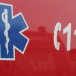 barbatul care s a prabusit luni in fata parlamentului a murit la spital barbatul participase la protestul din administratia publica 68cba0a8195bd