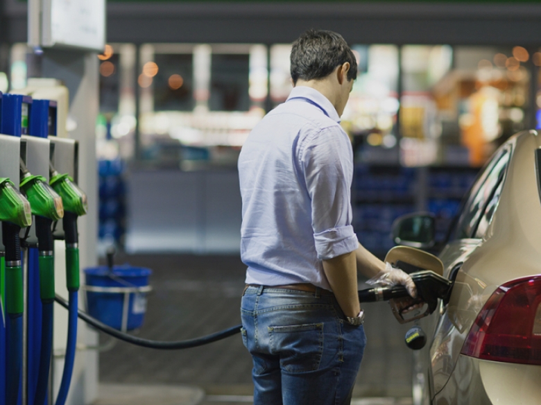 benzinarii urca pretul 68b95676100aa