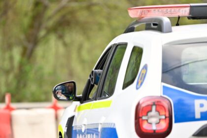 blocaj pe dn 39 un protestatar urcat pe podul din agigea a oprit circulatia anuntul politiei 68be6c8c501ec