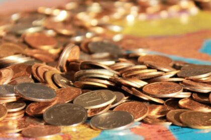 bnr lanseaza luni o noua moneda cum arata si ce valoare are foto 68cd305798f0e