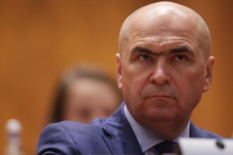 bolojan tupeu incredibil la motiune romanii sufera premierul spune ca motiunea e doar de dragul criticilor 68bd88be4fd9d