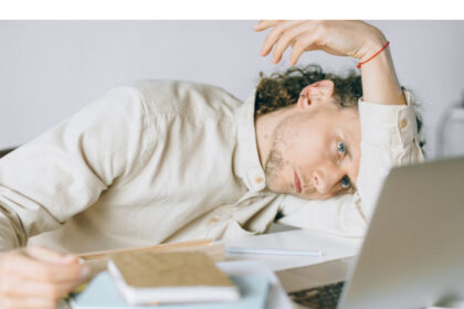 burnout ul care macina iasul profesori epuizati si it isti anxiosi doua lumi aceeasi criza 68c6a8249b4e5