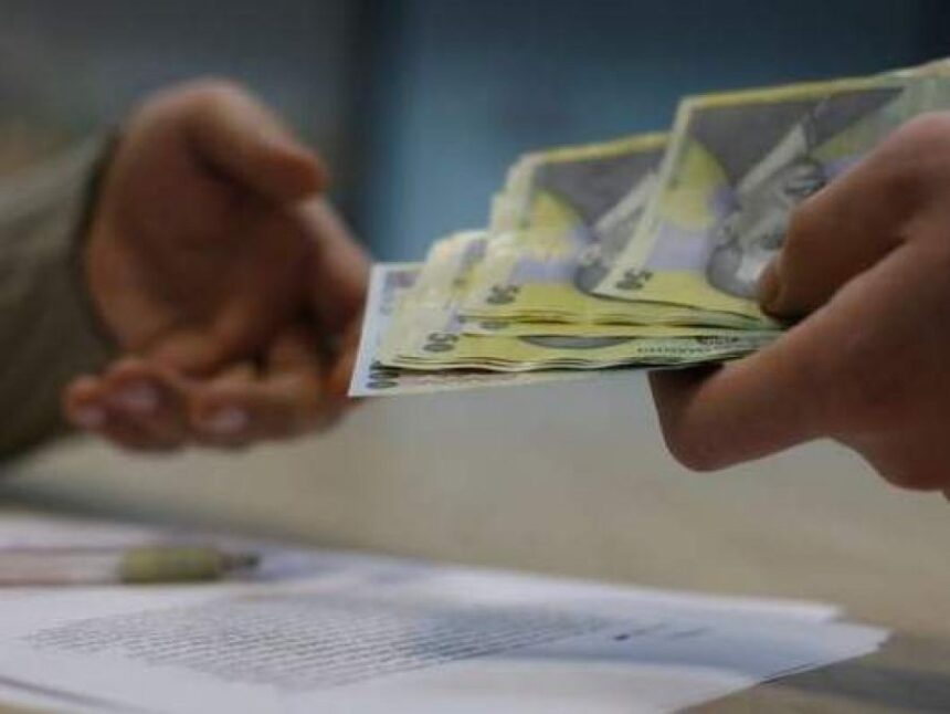 burse de cate 2 000 de euro pentru elevi si studenti exceptionali prin programul upgrade 2025 68c47d020ed37