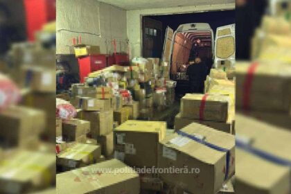 captura inedita in botosani tigari ascunse in piese de lego si produse susceptibile a fi contrafacute de zeci de mii de lei 68c688a9a1dce