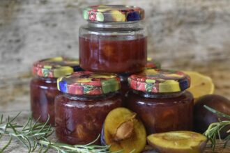 cat timp se fierbe gemul de prune pentru a avea consistenta perfecta cea mai buna reteta 68dbbe671f8c8