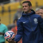 chivu il tachineaza pe marcus thuram nu este genul lui sa inscrie doua goluri cu capul 68cbbd0118ece