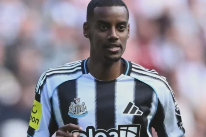 cluburile din premier league au cheltuit 3 miliarde de lire sterline pentru transferuri o suma record 68b80f610c7f5