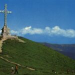 crucea de pe caraiman un monument de cartea recordurilor pe 14 septembrie 2025 se implinesc 97 de ani de la inaugurare ce nu stiai despre marele monument 68c568602632a