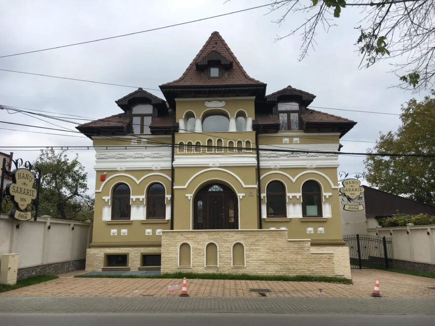 cu cat e scos la vanzare un cunoscut restaurant de pe sararie cladire monument din apropierea bodjeucii lui creanga se poate si inchiria 30 000 euro luna 68ca79c731a7a