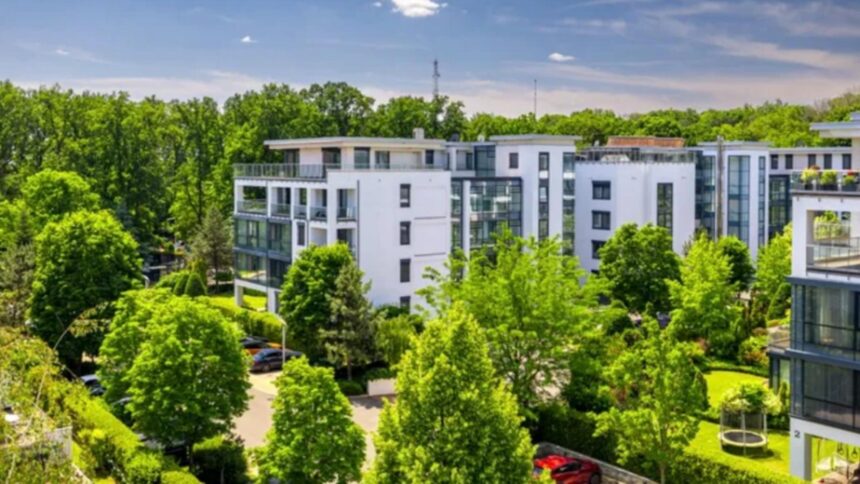 cum a devenit complexul stejarii un teren fertil pentru afaceristi dubiosi refugiu pentru un oligarh rus aflat pe lista neagra a sua 68c65872f0de3