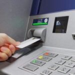 cum a reusit un barbat sa recupereze 7 500 de lei uitati in bancomat in tulcea 68b731ef64fac