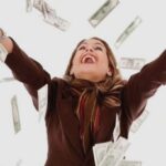 cumnata puscariasului relu fenechiu a semnat sute de contracte cu statul cu banii de la stat si a dublat cifra de afaceri intr un timp record 68b62a650b8ed