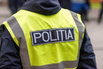 depozit ilegal de deseuri periculoase descoperit la o firma de reparatii auto mii de litri de ulei uzat si antigel depozitati in bazine 68ca8c13c2749