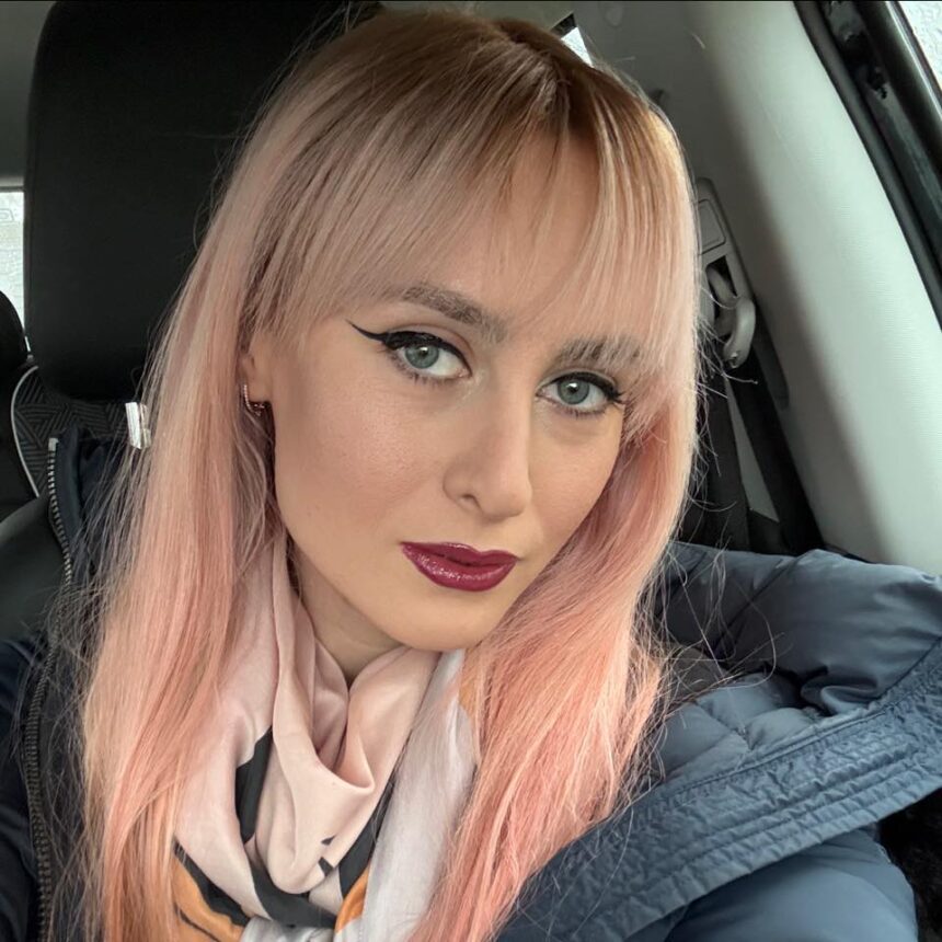 dgaspc iasi acuzata ca impiedica terapia unui copil vulnerabil o mama cu 16 ordine de protectie striga dupa ajutor 68bf48f89387e