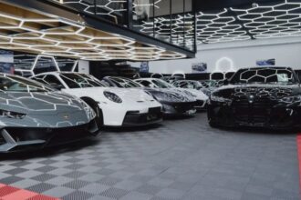 dna a retinut 5 persoane in dosarul de evaziune cu masini de lux sh vandute fara tva inspector al finantelor publice iasi sub control judiciar 68b9c06c5f0ae