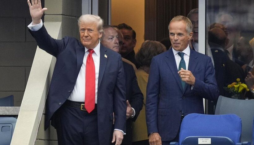 donald trump prezent la finala us open el a fost aclamat dar si huiduit iar meciul a fost intarziat din motive de securitate 68be6b6e8e7bf