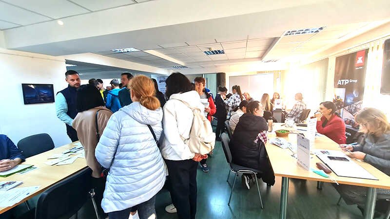 fenomen surprinzator pe piata muncii iasul a depasit clujul la numarul de joburi noi in 2025 68d3d4014b76c