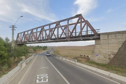 finalizarea caii ferate harlau botosani are sanse de reusita care tind spre zero 68b638fb41991