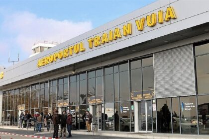 fost director general al aeroportului international timisoara si cinci membri ai ca trimisi in judecata pentru abuz in serviciu 68c7cbf78fb54