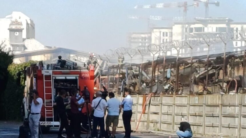 fumul de dupa incendiul devastator din sectorul 2 continua sa afecteze zona avertismentul primarului rares hopinca 68d3f2e3c0240