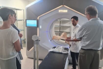 gestionarea infectiilor nosocomiale in franta avem o cultura a recunoasterii erorilor medicale nu e vazut ca si cand eu o sa mi iau amenda sau seful va fi dat afara 68d8e15dece87