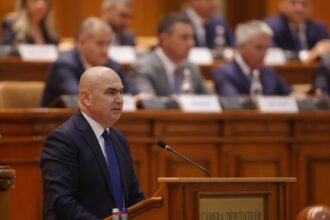 guvernul bolojan isi asuma raspunderea in parlament pe pachetul doi de masuri fiscale de la ora 19 live 68b5bf3f2081c