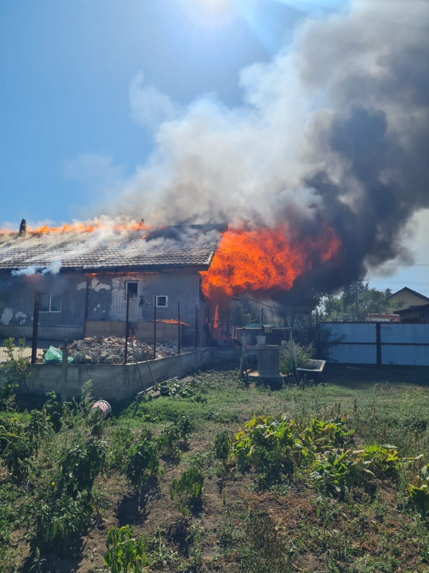iadul pe pamant la popricani o intreaga gospodarie a fost cuprinsa de flacari 68bad75dceba9
