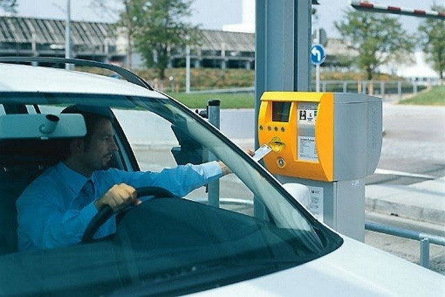 iasul parcare cu plata parcometre si abonamente pe 4 111 de locuri de parcare la bordura de pe 42 de strazi 68c363c5cb332