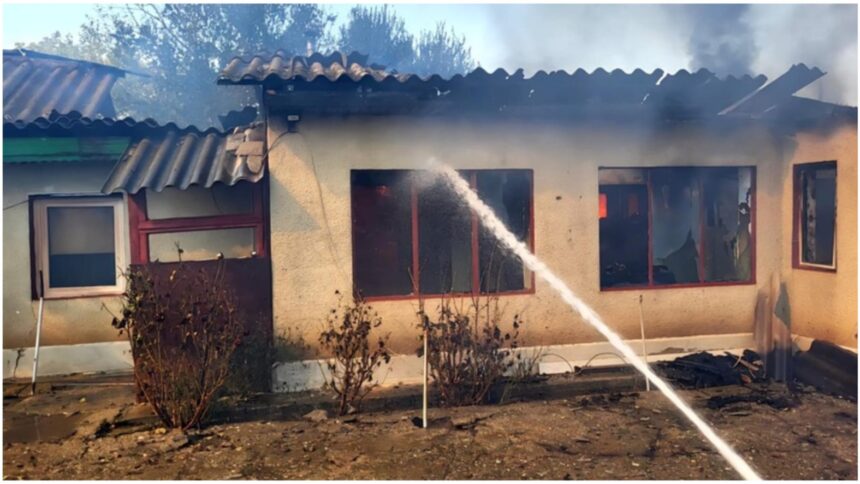 incendiu masiv de vegetatie in giurgiu flacarile s au extins la 11 gospodarii trei case au fost grav afectate 68bb30b378bd8