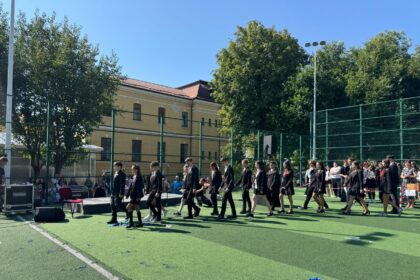inceputul anului scolar la negruzzi a fost marcat de parada uniformelor cor si majorete nu uitati niciodata secretul victoriei 68bf7ee16dd2d 2