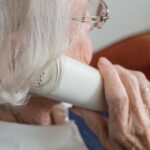 incident in tren o batrana de 80 de ani a cazut din cuseta femeia mergea alaturi de o prietena sa se inchine la moastele sfintei parascheva 68c927ff9c7e2