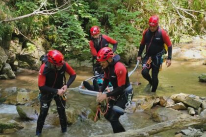 interventii contracronometru pe munte 3 turisti au murit dupa ce s au avantat in trasee periculoase 68b67d383b742